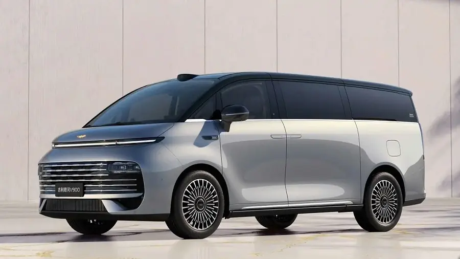 Mẫu MPV Galaxy V900 cỡ lớn có thể chứa được 42 người